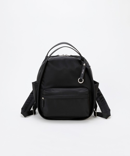 Breath TOPKAPI(ブレストプカピ)の「【Breath TOPKAPI】【撥水】ツヤ ナイロン レザーハンドル ミニ リュック(バックパック/リュック・レディース・クリーム/ブラック/ライトグレー・FREE)」の6枚目の写真