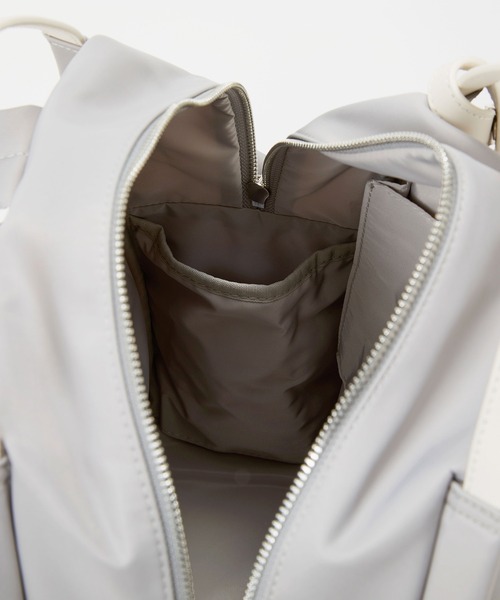 Breath TOPKAPI(ブレストプカピ)の「【Breath TOPKAPI】【撥水】ツヤ ナイロン レザーハンドル ミニ リュック(バックパック/リュック・レディース・クリーム/ブラック/ライトグレー・FREE)」の21枚目の写真