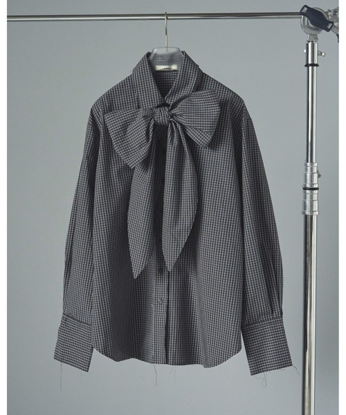 Volume Ribbon Shirts（シャツ/ブラウス）｜anuke（アンヌーク）の