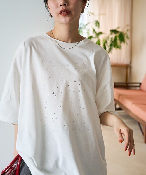 FREAK'S STORE(フリークスストア)の「限定展開 キラキラ ホット ビックシルエット 半袖 Tシャツ(Tシャツ/カットソー・レディース・オフホワイト/ブラック/ライトグレー・フリ-)」の4枚目の写真