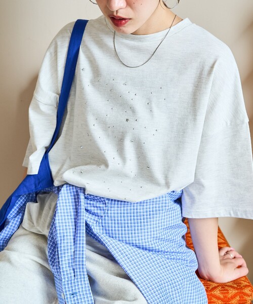 FREAK'S STORE(フリークスストア)の「限定展開 キラキラ ホット ビックシルエット 半袖 Tシャツ(Tシャツ/カットソー・レディース・オフホワイト/ブラック/ライトグレー・フリ-)」の19枚目の写真