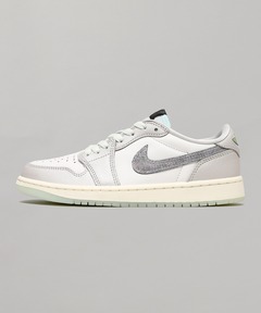 NIKE WMNS AIR FORCE 1 07 NEXT NATURE DN1430-107（スニーカー