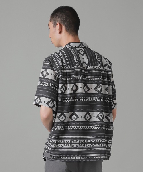 ZUCCa（ズッカ）の「エスニックプリント / シャツ / S（シャツ/ブラウス・メンズ・ブラック/ブルー・M size）」の3枚目の写真
