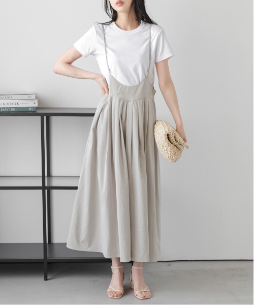 Lajour（ラジュール）の「【日本製】タックプリーツキャミワンピース/ロングシーズン対応/快適素材（サロペット/オーバーオール・レディース・ネイビー/ブラック/ベージュ・フリー）」の5枚目の写真