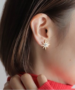 新品未使用パールデザイン イヤリング5点セットお値下げ‼️15000→8000 新品未使用パールデザイン イヤリング5点セットお値下げ‼️15000