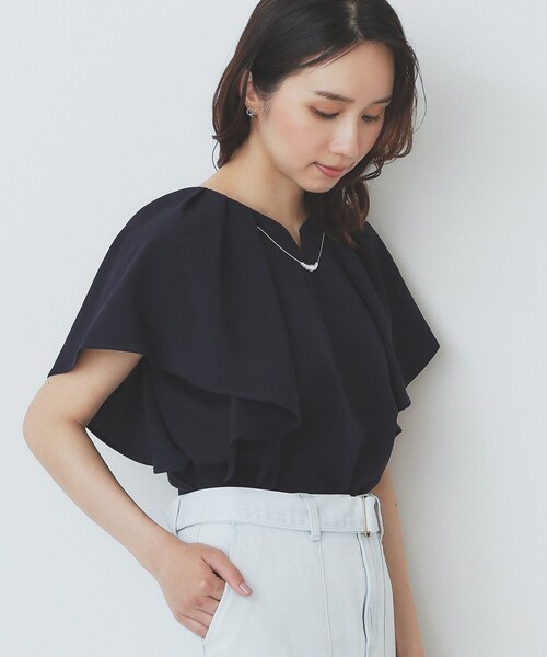 index（インデックス）の「《7色展開/S-LLサイズ》フリルタックスリーブキーネックブラウス【吸水速乾/洗濯機可/イージーアイロン/抗ピル】（シャツ/ブラウス・レディース・チャコール/ナチュラル/パープル系1/ダークブラウン/ネイビー/ピンク系1/ホワイト系9・40/36/42/38）」の17枚目の写真