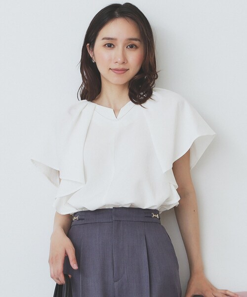 新品・未着用【yori】キーネックフリルブラウス yori キーネックフリルブラウス 38｜Yahoo!フリマ（旧PayPayフリマ）
