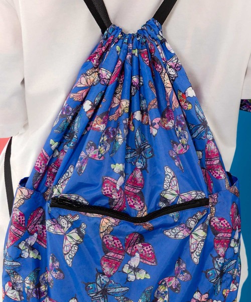 ScoLar（スカラー）の「652435：バナナ・蝶・くらげ 3柄展開パッカブルナップサック（バックパック/リュック・レディース・アイボリー/ブラック/ブルー・FREE）」の14枚目の写真