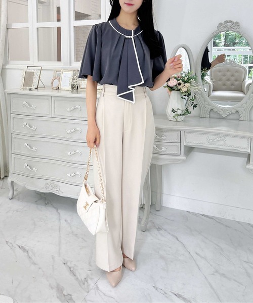 INGNI（イング）の「パールピン付トロミフレアスリーブブラウス（シャツ/ブラウス・レディース・ネイビー系/ホワイト×ブラック/サックスブルー系/グレー系6・M）」の10枚目の写真