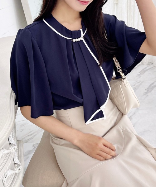 INGNI（イング）の「パールピン付トロミフレアスリーブブラウス（シャツ/ブラウス・レディース・ネイビー系/ホワイト×ブラック/サックスブルー系/グレー系6・M）」の18枚目の写真