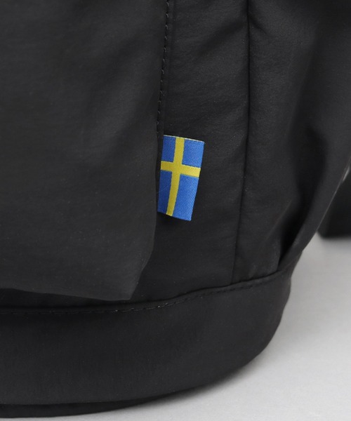 SCANDINAVIAN FOREST(スカンジナビアン・フォレスト)の「軽量 撥水ナイロン 11ポケット 大容量 ビッグバックパック A4・B4・PC収納対応(バックパック/リュック・レディース・ベージュ/グレー/ブラック・FREE)」の19枚目の写真