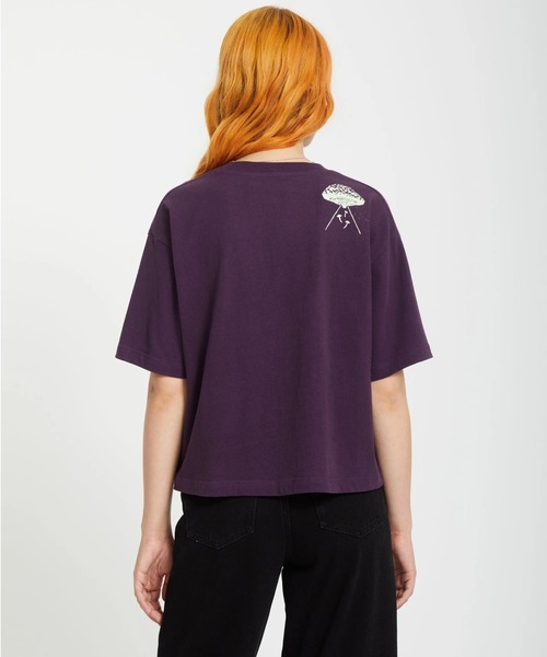 VOLCOM（ボルコム）の「【VOLCOM/ボルコム】 Filip Rygalski 1 T-shirt /蓄光フロントプリント半袖Tシャツ（Tシャツ/カットソー・レディース・パープル・LARGE/MEDIUM）」の5枚目の写真