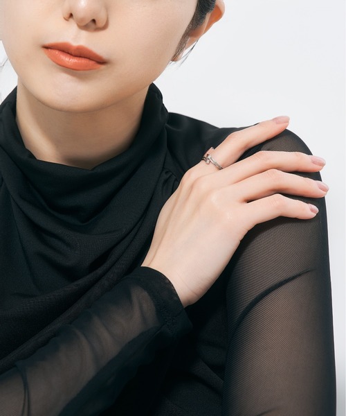 Jewel closet by L&Co.(ジュエルクローゼットバイエルアンドコー)の「プラチナ ヘビ/スネーク リング(リング・レディース・シルバー系2/シルバー系3/シルバー系1・15号/13号)」の5枚目の写真