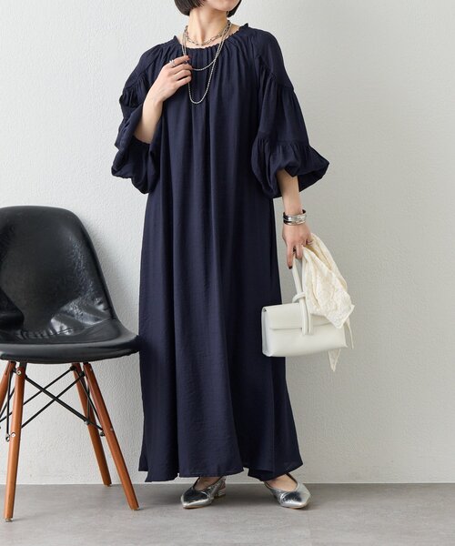Jena espace merveilleux(ジェナ エスパスメルヴェイユ)の「リネンライクタックワンピース(ワンピース・レディース・キャメル/ブラック/オフホワイト/ネイビー・FREE)」の3枚目の写真
