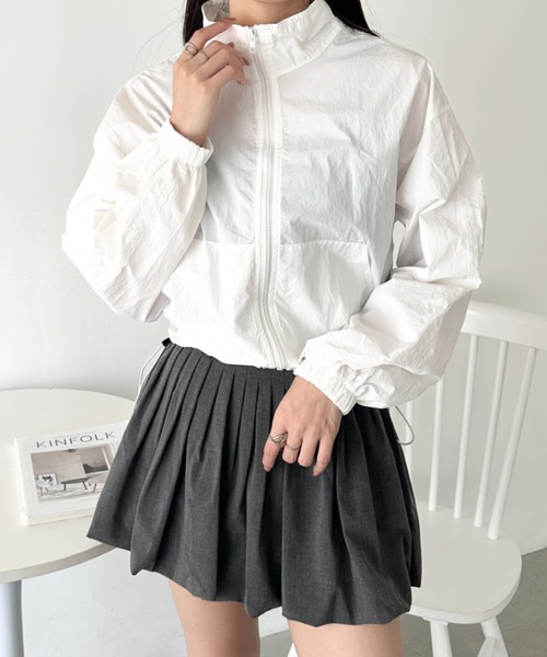 wears(ウェアーズ)の「レースラインナイロントラックブルゾン(ジャージ・レディース・ブラック/ネイビー/ホワイト・FREE)」の10枚目の写真