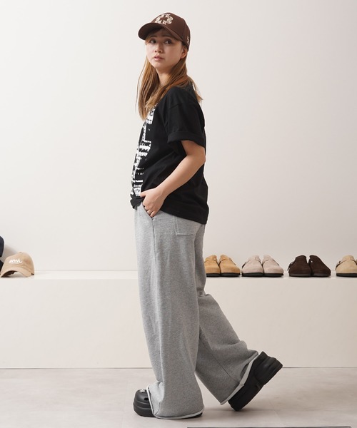 Laufer（ロイファー）の「【Laufer】ベルトループ付き カットオフ ワイドストレート スウェットパンツ / Cut-off wide straight sweatpants（スウェットパンツ・メンズ・ブラック/グレー・S/M/L）」の9枚目の写真