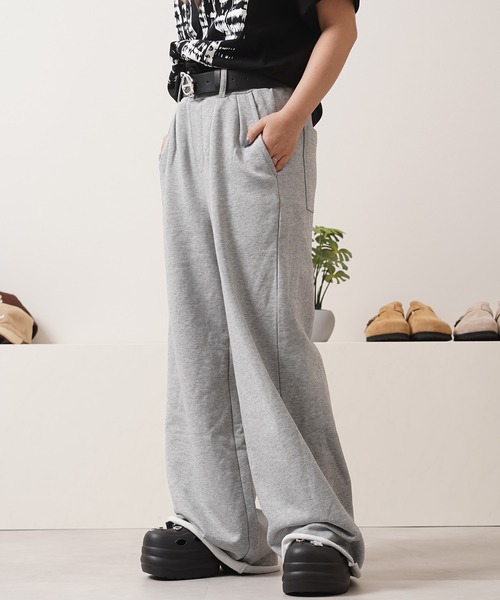 Laufer（ロイファー）の「【Laufer】ベルトループ付き カットオフ ワイドストレート スウェットパンツ / Cut-off wide straight sweatpants（スウェットパンツ・メンズ・ブラック/グレー・S/M/L）」の13枚目の写真