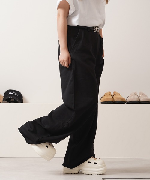 Laufer（ロイファー）の「【Laufer】ベルトループ付き カットオフ ワイドストレート スウェットパンツ / Cut-off wide straight sweatpants（スウェットパンツ・メンズ・ブラック/グレー・S/M/L）」の4枚目の写真