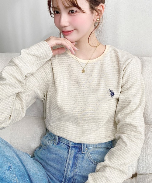 U.S. POLO ASSN.（ユーエスポロアッスン）の「moment＋別注【U.S.POLO ASSN.】ワンポイント刺繍袖くしゅくしゅボーダーロンT（Tシャツ/カットソー・レディース・チャコールグレー/オフホワイト/ブラック/ネイビー/オートミール・L/M）」の4枚目の写真