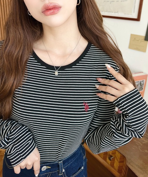 U.S. POLO ASSN.（ユーエスポロアッスン）の「moment＋別注【U.S.POLO ASSN.】ワンポイント刺繍袖くしゅくしゅボーダーロンT（Tシャツ/カットソー・レディース・チャコールグレー/オフホワイト/ブラック/ネイビー/オートミール・L/M）」の11枚目の写真