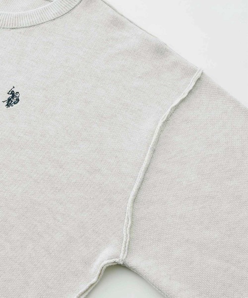 U.S. POLO ASSN.（ユーエスポロアッスン）の「GeeRA別注【U.S. POLO ASSN.】ユーエスポロアッスン　ワンポイント刺繍スウェットライクニット（ニット/セーター・レディース・レッド/オートミール/グレー/ブラック・SMALL/MEDIUM/LARGE/X-LARGE）」の7枚目の写真