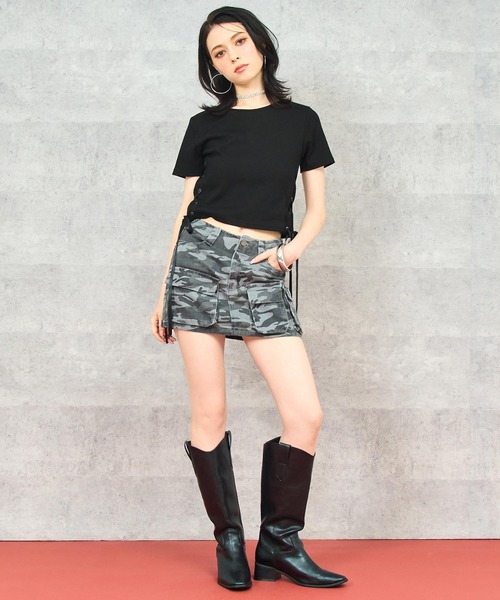 ANAP(アナップ)の「サイド レースアップ リボン リブ トップス Tシャツ(Tシャツ/カットソー・レディース・ホワイト/ブラック/グレー・FREE)」の10枚目の写真