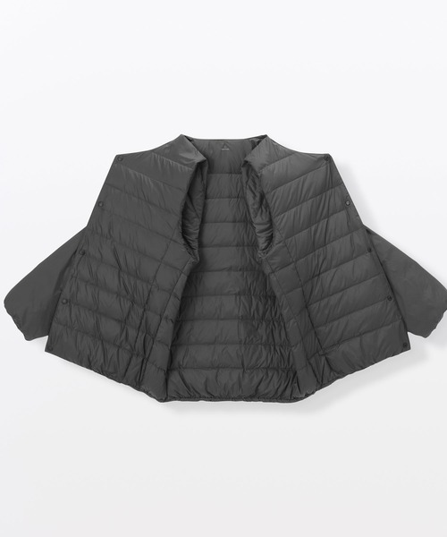 無印良品(ムジルシリョウヒン)の「紳士 軽量ダウンポケッタブルノーカラージャケット(その他アウター・メンズ・ライトグレー系/ダークグレー/ブラック・S/M/L/XL)」の21枚目の写真