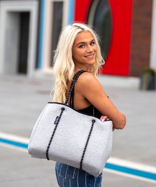 Willow Bay(ウィローベイ)の「【Willow Bay】ウィローベイ DAYDREAMER トートバッグ(トートバッグ・レディース・ブラック/ダークグレー/チャコールグレー/ブラック系その他/ライトグレー・FREE)」の20枚目の写真