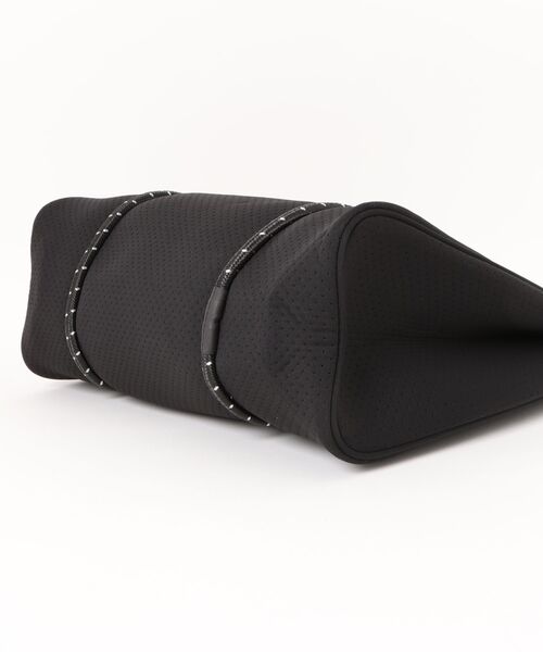 Willow Bay(ウィローベイ)の「【Willow Bay】ウィローベイ DAYDREAMER トートバッグ(トートバッグ・レディース・ブラック/ダークグレー/チャコールグレー/ブラック系その他/ライトグレー・FREE)」の10枚目の写真