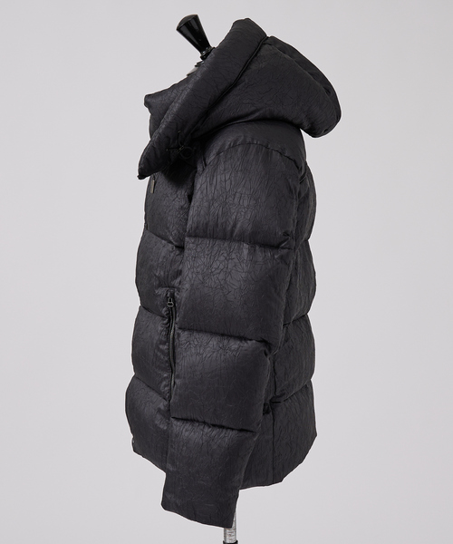 5351 POUR LES HOMMES（ゴーサンゴーイチプールオム）の「【25A/W】クラッシュ ワッシャー ダウンジャケット（ダウンジャケット/コート・メンズ・ブラック/ホワイト・50/48/46/44）」の10枚目の写真