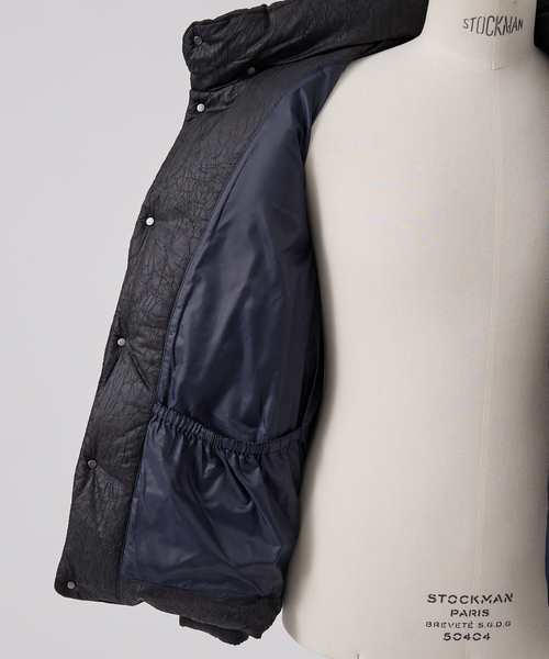 5351 POUR LES HOMMES（ゴーサンゴーイチプールオム）の「【25A/W】クラッシュ ワッシャー ダウンジャケット（ダウンジャケット/コート・メンズ・ブラック/ホワイト・50/48/46/44）」の22枚目の写真