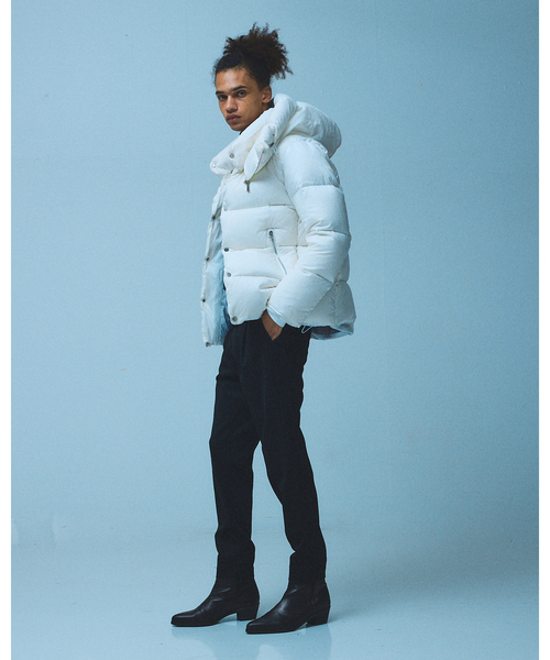 5351 POUR LES HOMMES（ゴーサンゴーイチプールオム）の「【25A/W】クラッシュ ワッシャー ダウンジャケット（ダウンジャケット/コート・メンズ・ブラック/ホワイト・50/48/46/44）」の8枚目の写真