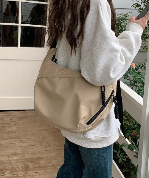 yuue' ( wear )（ユーイ）の「デイリーカジュアルショルダーバッグ（ショルダーバッグ・レディース・ベージュ/ブラック/アイボリー・FREE）」の12枚目の写真