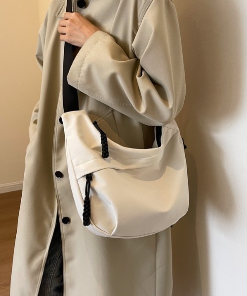 yuue' ( wear )（ユーイ）の「デイリーカジュアルショルダーバッグ（ショルダーバッグ・レディース・ベージュ/ブラック/アイボリー・FREE）」の17枚目の写真