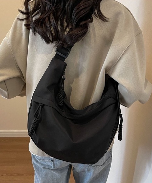 yuue' ( wear )（ユーイ）の「デイリーカジュアルショルダーバッグ（ショルダーバッグ・レディース・ベージュ/ブラック/アイボリー・FREE）」の7枚目の写真