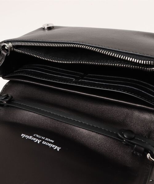 Maison Margiela(メゾンマルジェラ)の「Maison Margiela GLAM SLAM EMBROIDERY FLAP MI(ハンドバッグ・レディース・ブラック・FREE)」の4枚目の写真