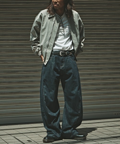 ALL RUNS（オールランズ）の「濃紺カーブデニムパンツ（デニムパンツ・メンズ・インディゴブルー・L/M）」の5枚目の写真