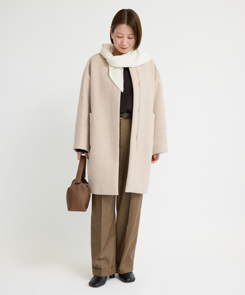 IENA（イエナ）の「Super140 フォルムコート（ノーカラーコート・レディース・ベージュ/ブラウン/ネイビー/ブルー系その他・34/36/38）」の6枚目の写真