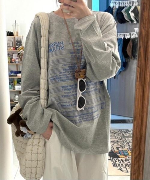 shyam inspiration(シャムインスピレーション)の「人気につき再登場!/レタープリント カジュアル長袖Tシャツ / ロンT(Tシャツ/カットソー・レディース・グレー・L/M)」の18枚目の写真