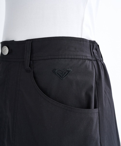 ROXY（ロキシー）の「SUN SET /ロキシーウエストゴムストレッチカーゴロングスカート（スカート・レディース・カーキ/ピンク/ブラック・SMALL/MEDIUM/LARGE）」の7枚目の写真