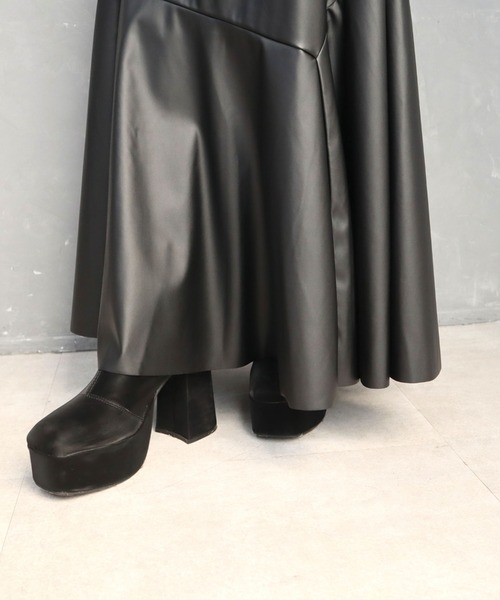 CECIL McBEE(セシルマクビー)の「合皮マーメイドスカート(スカート・レディース・ブラック・MEDIUM/LARGE)」の9枚目の写真