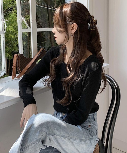 maison de LATIR(メゾンドラティール)の「細見えコンパクトカーディガン(カーディガン/ボレロ・レディース・ブラック/グレー・FREE)」の17枚目の写真