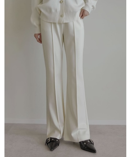 Re:EDIT（リエディ）の「[2025AW COLLECTION][低身長/高身長/大きいサイズ有][イージーケア]ストレッチポンチキックフレアパンツ（その他パンツ・レディース・ブラック/アイボリー/チャコールグレー・SHORT/MEDIUM/TALL/LARGE/X-LARGE）」の16枚目の写真