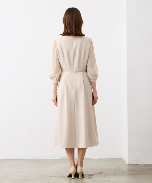 胸元タックデザイン袖付きフレアワンピース（ワンピース）｜AIMER