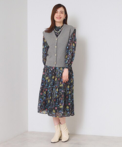 ITS'DEMO（イッツデモ）の「【手洗い可】Vネックニットジレ（ニット/セーター・レディース・アイボリー/チャコールグレー/ブラック・00）」の12枚目の写真