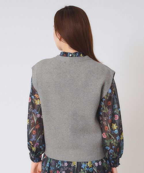 ITS'DEMO（イッツデモ）の「【手洗い可】Vネックニットジレ（ニット/セーター・レディース・アイボリー/チャコールグレー/ブラック・00）」の21枚目の写真