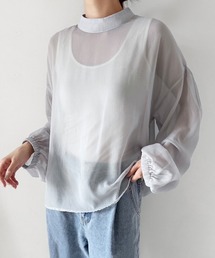 透け感×立体フォルムエアリーブラウス