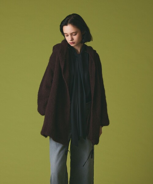 GRACE CLASS(グレースクラス)の「ストールアルパカカーディガン(カーディガン/ボレロ・レディース・ホワイト/ブラウン・36)」の3枚目の写真