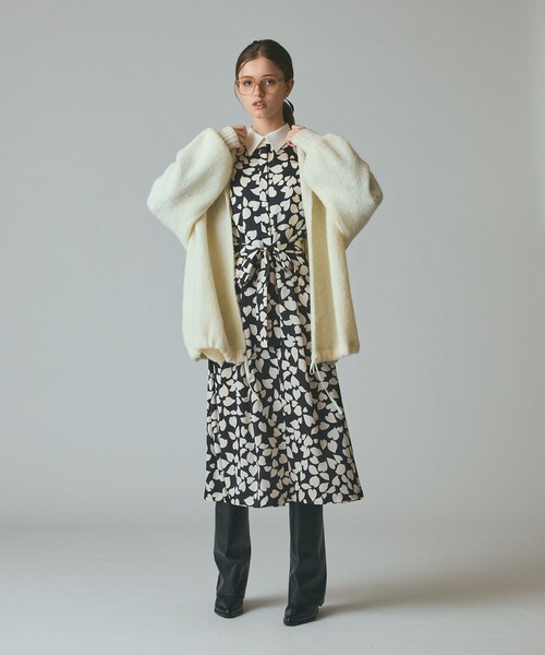 GRACE CLASS(グレースクラス)の「ストールアルパカカーディガン(カーディガン/ボレロ・レディース・ホワイト/ブラウン・36)」の12枚目の写真