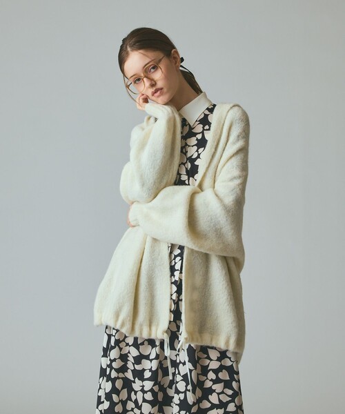 GRACE CLASS(グレースクラス)の「ストールアルパカカーディガン(カーディガン/ボレロ・レディース・ホワイト/ブラウン・36)」の13枚目の写真